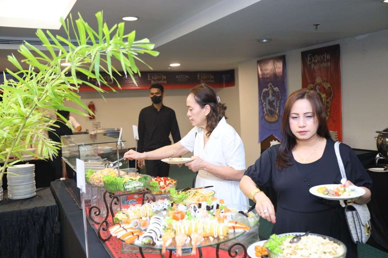 Akhir Tahun 2023, Aston Makassar Tawarkan Promo Festive Deals: Buruan Reservasi Sekarang!