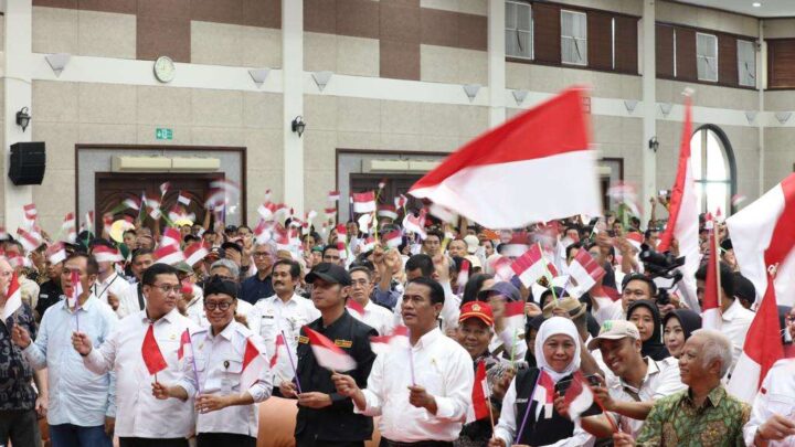 Mentan Amran Semangati Penyuluh Pertanian dan Petani Jawa Timur Pacu Produksi Padi dan Jagung Kementerian Pertanian