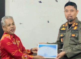 Satpol PP Sulsel Raih Penghargaan Sebagai OPD Paling Tertib Arsip