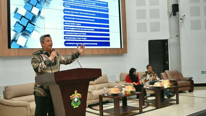 Seminar Dies Natalis ke-37 Pascasarjana Unhas, Arsjad Berharap Sulsel Lumbung Produsen Pisang Terbesar di Indonesia Dies Natalis ke-37 Pascasarjana Unhas