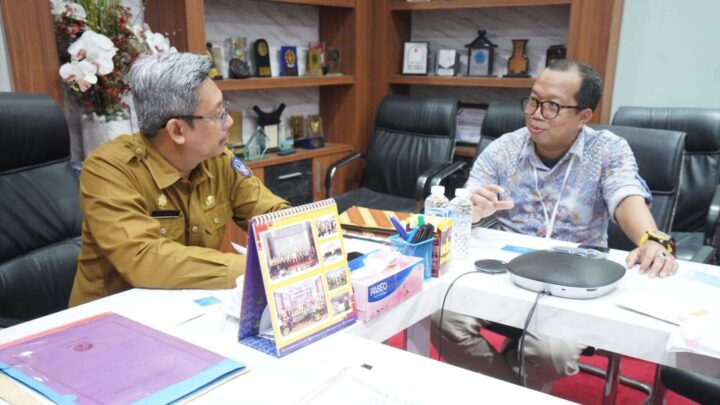 Pj Sekda Sulsel Teken Rencana Kerja Tahunan Bersama USAID IUWASH Tangguh pemprov sulsel