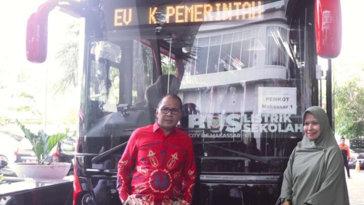 Wali Kota Makassar Luncurkan Bus Listrik Sekolah, Mulai Beroperasi Januari wali kota makassar