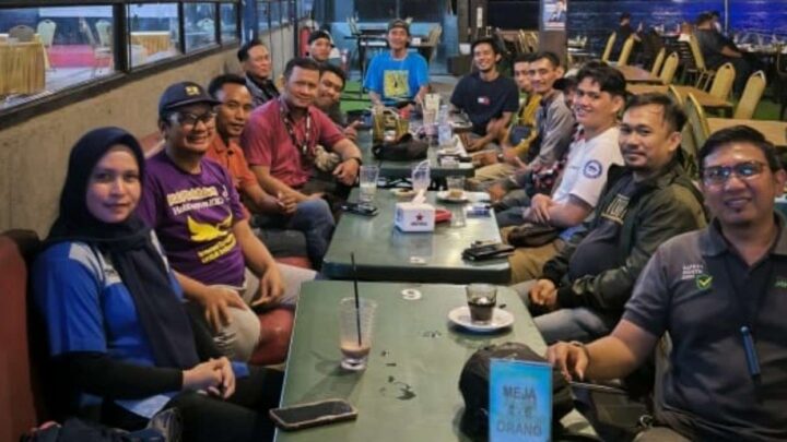 Jalin Silaturahmi, Sepuluh Komunitas Interior dan Eksterior Kopdar Bereng di Makassar komunitas interior dan eksterior