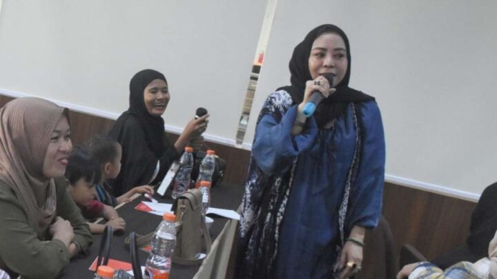 Legislator DPRD Makassar Nunung Dasniar menggelar Sosialisasi Penyebarluasan Perda nomor 4 tahun 2015 tentang Rencana Tata Ruang Wilayah Kota Makassar/Rls dprd makassar