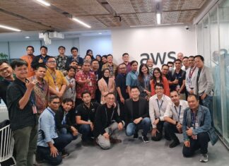 Kolaborasi Indosat Ooredoo, XL Axiata dan AWS Perkenalkan SinergiAPI Portal di Indonesia