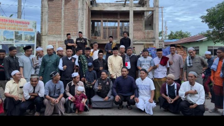 Peduli Dengan Pembangunan Keummatan, Pejuang Subuh Bersama Taufan Pawe Bantu Masjid di Bulukumba Taufan pawe
