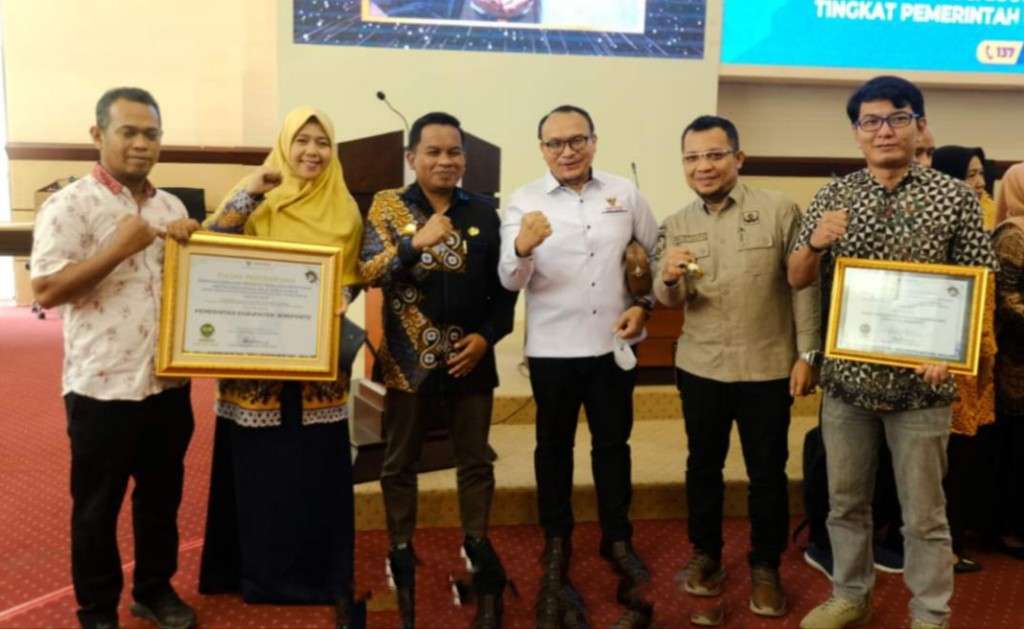 Masuk Zona Hijau Kualitas Tinggi Kepatuhan Pelayanan Publik, Jeneponto Raih Penghargaan dari Ombudsman