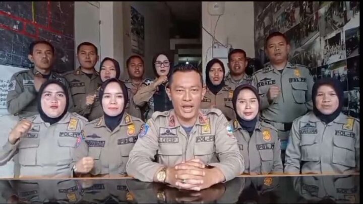 Oknum Satpol PP Disanksi Setelah Nyatakan Dukungan Kepada Gibran Oknum Satpol PP Disanksi Setelah Nyatakan Dukungan Kepada Gibran