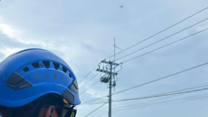 Terus Berinovasi, PLN Gunakan Teknologi Drone untuk Inspeksi Jaringan Pln