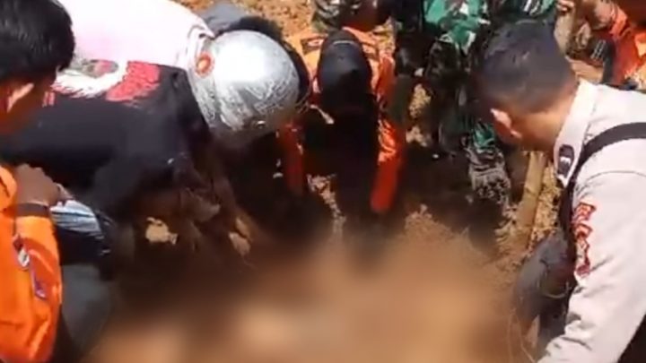 Bencana Tanah Longsor di Luwu, 4 Orang Meninggal, 5 Orang Dirawat di Puskesmas Bencana tanah longsor