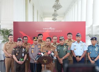 Pj Gubernur Paparkan Rencana Pembangunan Sulsel di Depan Presiden Jokowi