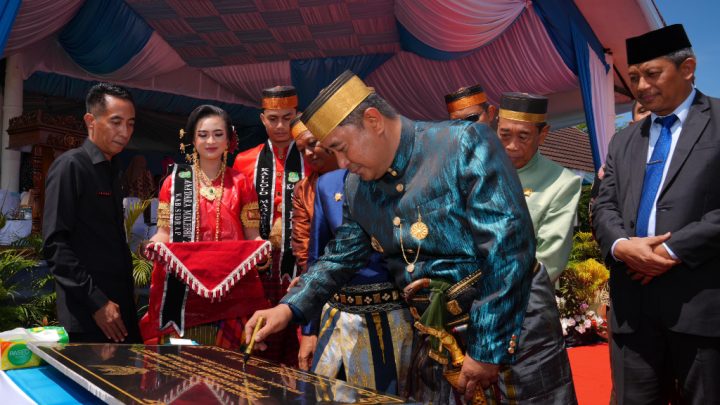 Selain Lumbung Beras, Pj Gubernur Sulsel Ingin Sidrap Jadi Penghasil Durian Musang King Pemprov Sulsel