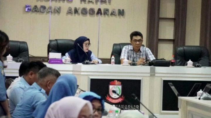 Komisi B DPRD Makassar Bahas Rancangan Perda Pendirian Perusda Terminal Makassar Metro dprd makassar
