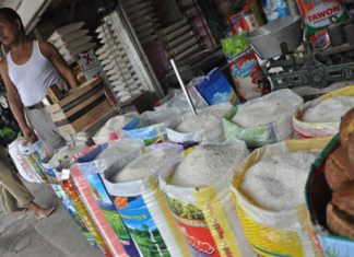 Harga Beras di Sejumlah Pasar Tradisional Kota Makassar Perlahan Mulai Normal