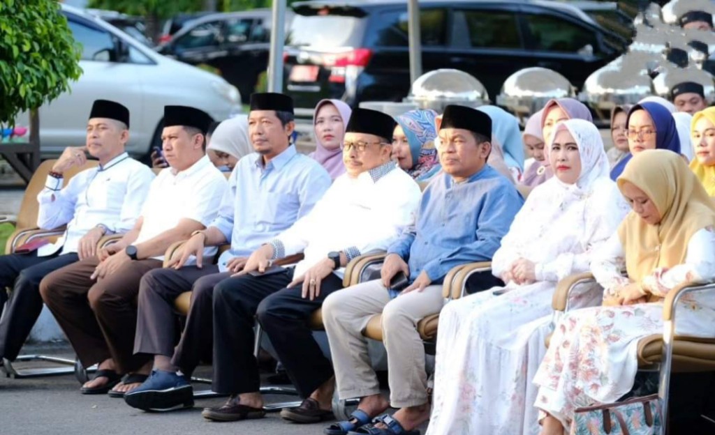 Pj Bupati Hingga Forkopimda Pemkab Jeneponto Buka Puasa Bersama dengan para Tahfidz Qur’an