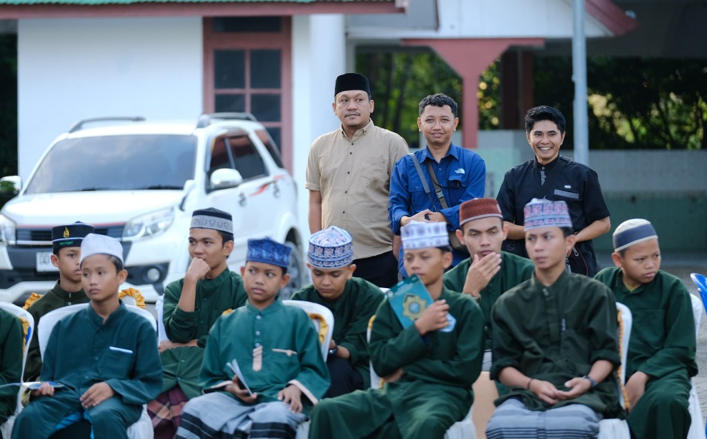 Pj Bupati Hingga Forkopimda Pemkab Jeneponto Buka Puasa Bersama dengan para Tahfidz Qur’an