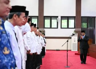 Pj Gubernur Sulsel Lantik Pengurus Masjid Milik Pemprov