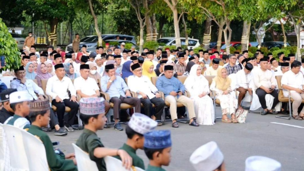 Pj Bupati Hingga Forkopimda Pemkab Jeneponto Buka Puasa Bersama dengan para Tahfidz Qur’an