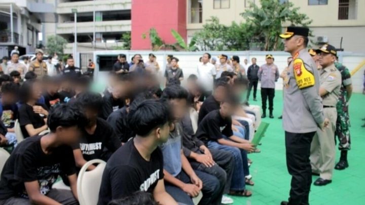 71 Remaja Tukang Konvoi Terjaring Operasi Ketupat 2024, 14 Orang Positif Narkoba Puluhan remaja tukang konvoi terjaring operasi ketupat