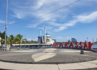 Kawasan Wisata Pantai Losari