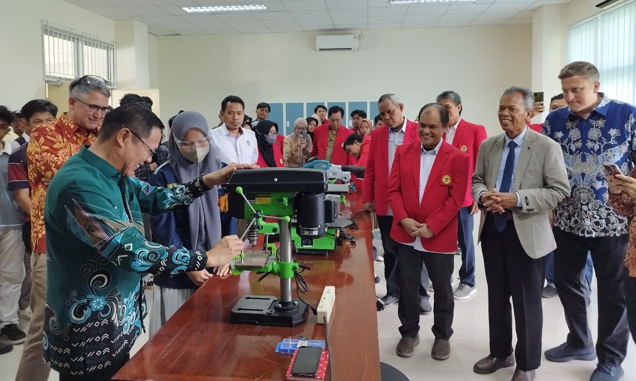 Didanai USAID-HEPI, Maker Innovation Space di Fakultas Teknik Unhas Diresmikan