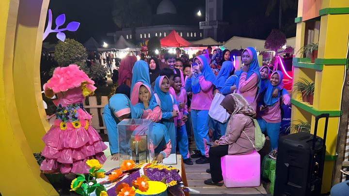 Lomba Memilah Sampah dan Daur Ulang Dibanjiri Anak Sekolah soppeng