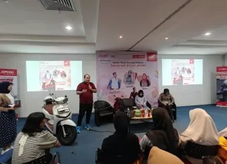 Astra Motor Sulawesi Selatan Ajak Kartini Muda Jadi Generasi Cari Aman Saat Berkendara