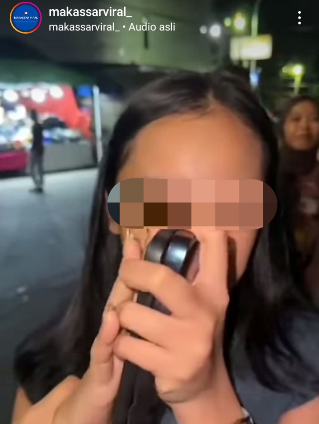 Viral, Wanita Cantik di Makassar Kepergok Curi Sandal di Toko