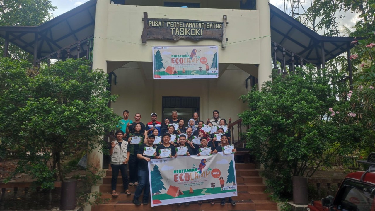 Pertamina Patra Niaga IT Bitung Bersama Mike berhasil Sabet Local Hero Inspiration Award 2024