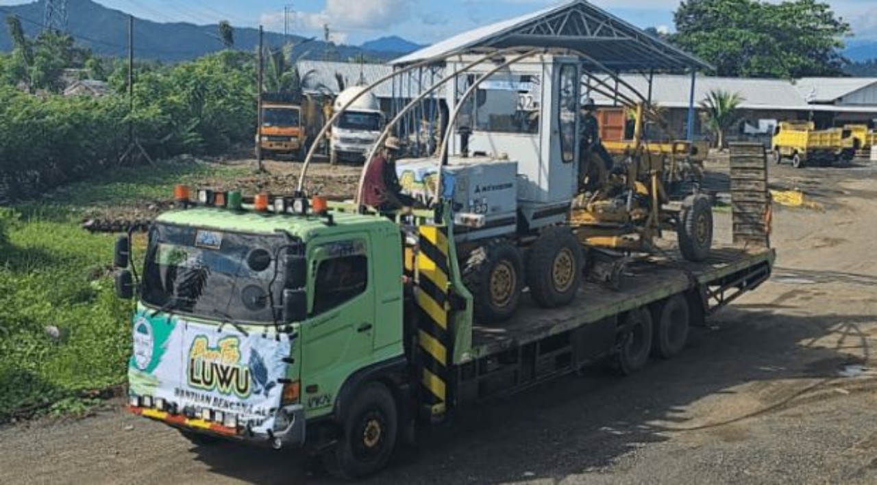 KKLR Sulsel Turun Tangan Bantu Korban Bencana Luwu, Distribusikan Logistik dan Kerahkan Alat Berat