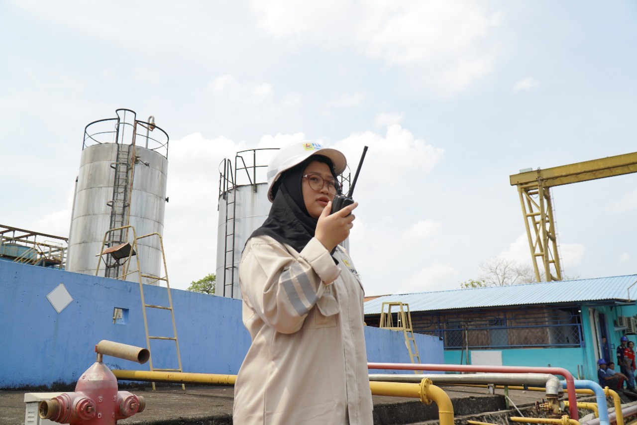 Hadirkan Terang Untuk Negeri, Peran Srikandi PLN IP UBP Tello dalam Semangat Hari Kartini