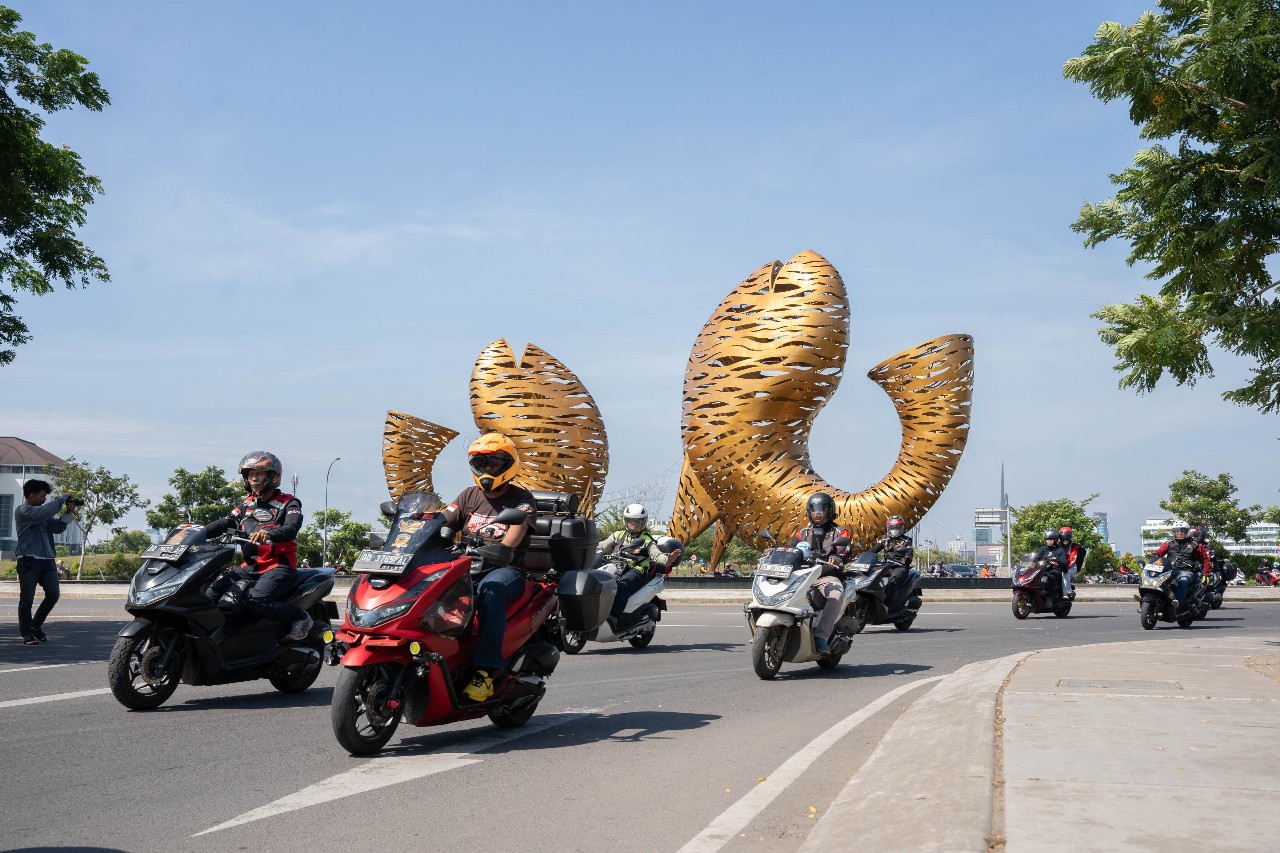 Serunya Gathering Nasional Honda PCX Club Indonesia 2024 Usung Tema "Sipakatau - Sipakalebbi - Sipakainge