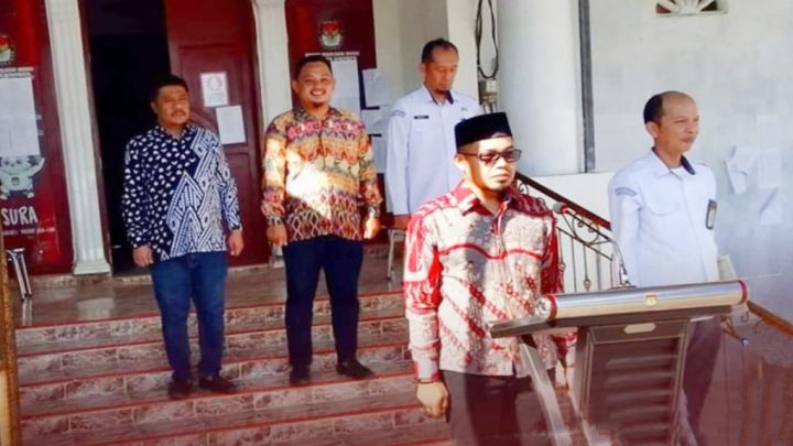 Momen Harkitnas Ke-116, Ketua KPU Jeneponto Harap Jajarannya Tetap Semangat Hadapi Pilkada Momen Harkitnas Ke-116
