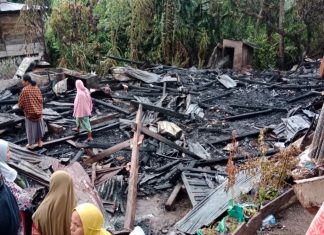 Kebakaran di Rumbia Jeneponto, Damkar Bantaeng yang Tiba di Lokasi