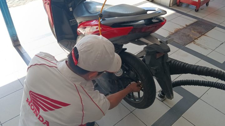 Asmo Sulsel Bagi Tips Mengenali Gejala Turun Mesin, Ini Cara Mencegahnya Astra Motor Sulsel
