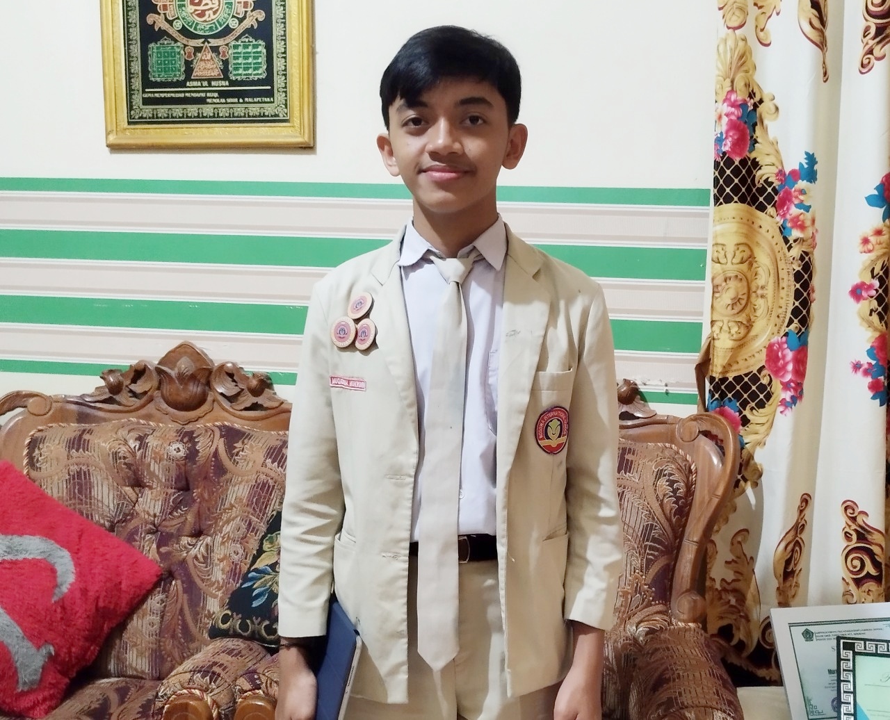 Muqaddimal Mukrimin, Siswa SMA Bosowa School Makassar Raih Medali Emas Olimpiade Sains Internasional