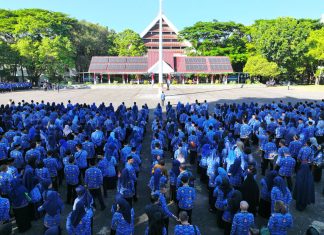Hari Pertama Bertugas, Prof Zudan Pimpin Upacara Peringatan Hari Kebangkitan Nasional