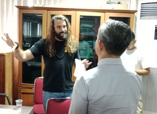 Pengiat Terumbu Karang Asal Italia Dilibatkan Dalam Penyusunan Ranperda di DPRD Sulsel