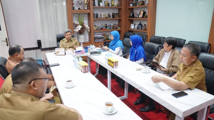 Pj Sekprov Sulsel dan BPJS Kesehatan Bahas Peningkatan Kualitas Pelayanan Kesehatan Masyarakat pj sekprov sulsel