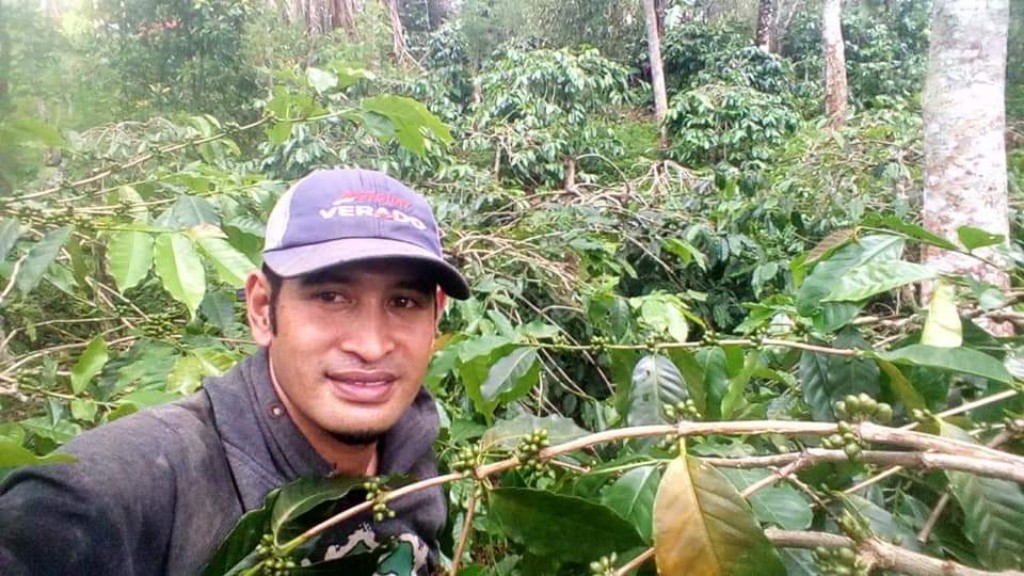 Berjuang Meniti Hidup dari Sayuran, Warga Desa Jenetallasa Butuh Peningkatan Jalan
