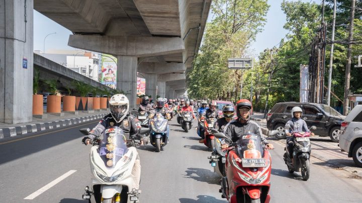 Seru dan Meriahnya Gathering Nasional Honda PCX Club Indonesia di Makassar Gathering nasional Honda PCX Club