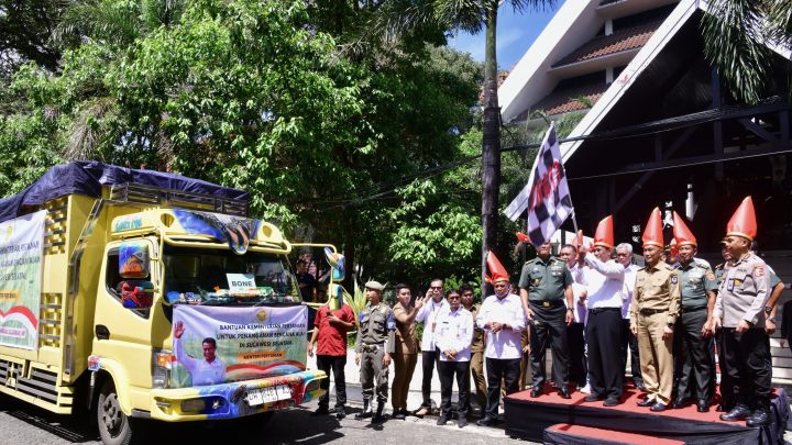 Menteri Pertanian Serahkan Bantuan Pertanian Rp410 Miliar untuk Masyarakat Sulsel Prof Zudan Arif Fakrulloh