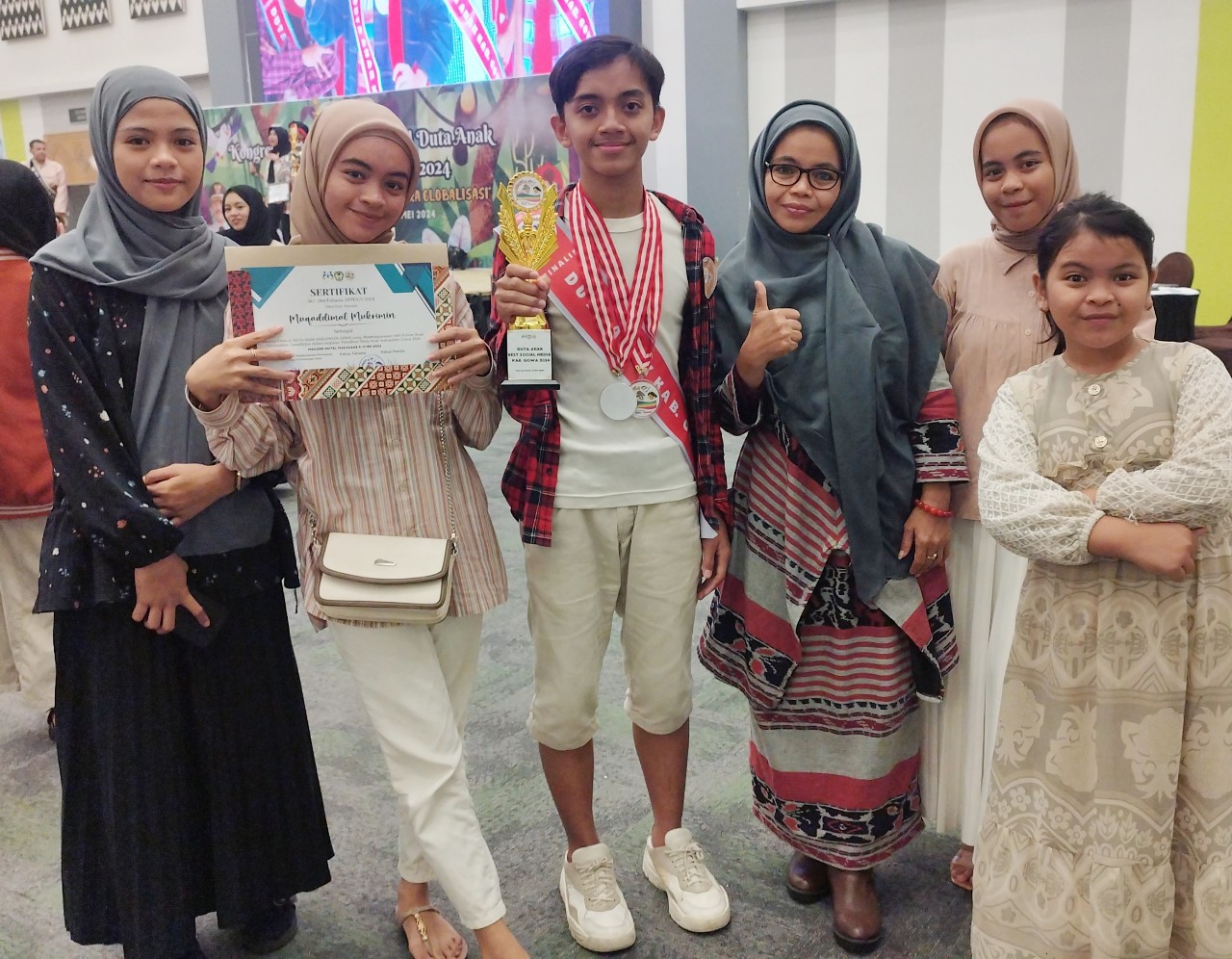 Wakil Pattallassang, Muqaddimal Mukrimin Juara Best Social Media dan Top 3 Putra Duta Anak Gowa 2024