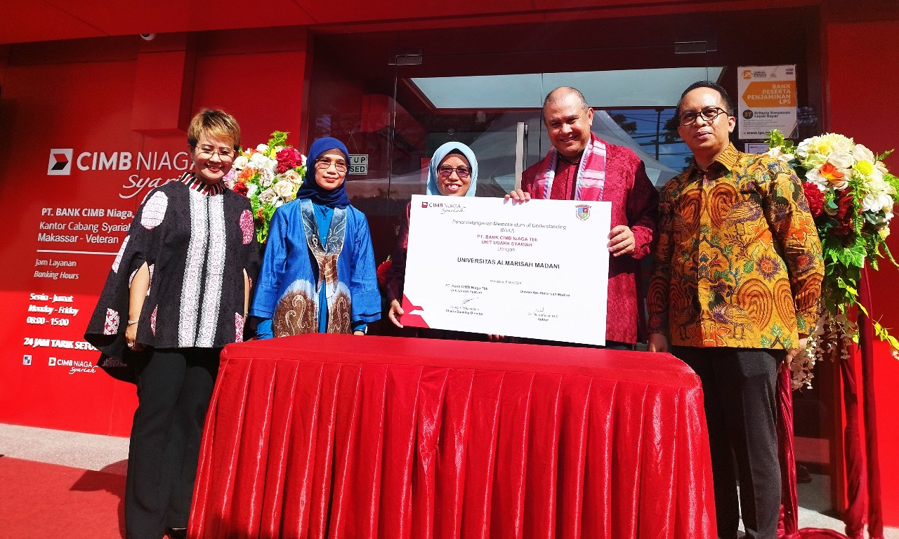 Pertama di Indonesia, CIMB Niaga Resmikan Kantor Cabang Syariah Berkonsep Hybrid di Makassar