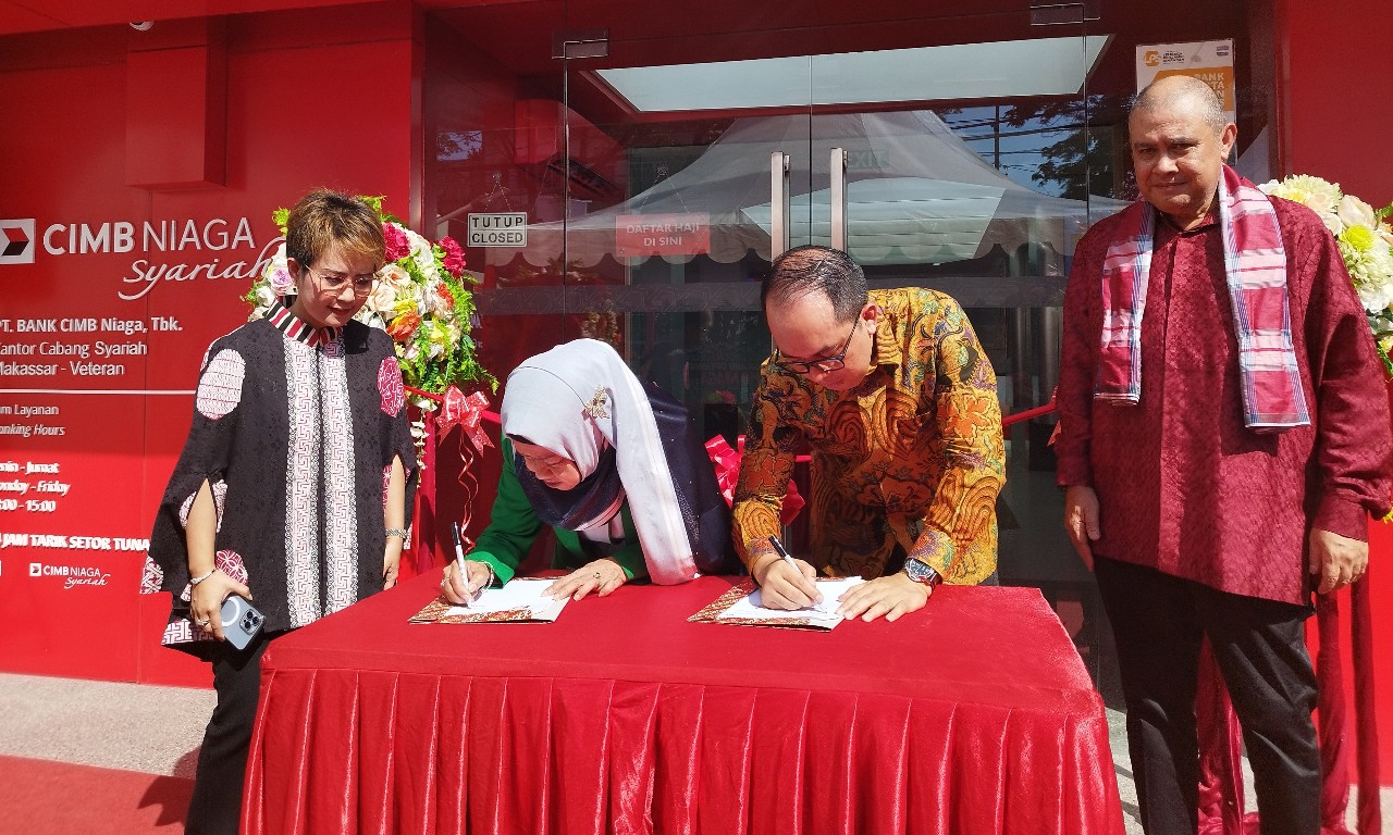 Pertama di Indonesia, CIMB Niaga Resmikan Kantor Cabang Syariah Berkonsep Hybrid di Makassar