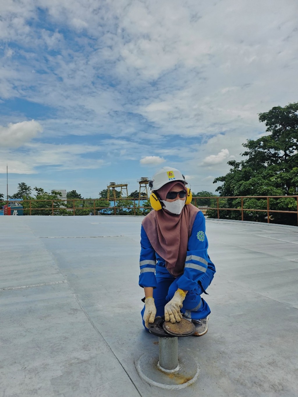 Hadirkan Terang Untuk Negeri, Peran Srikandi PLN IP UBP Tello dalam Semangat Hari Kartini