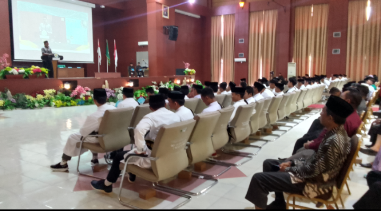 Ponpes Villa Tahfizh Himmatul Qur'an Malino Wisuda 57 Santri Angkatan III