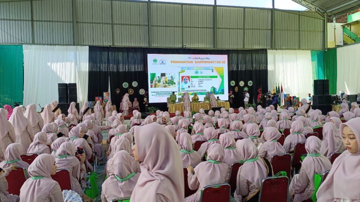 Pondok Pesantren Ummul Mukminin Aisyiyah Sulsel Tamatkan 129 Santriwati SMA dan 90 Santriwati Madrasah Aliyah Pondok Pesantren Ummul mukminim Aisyiyah