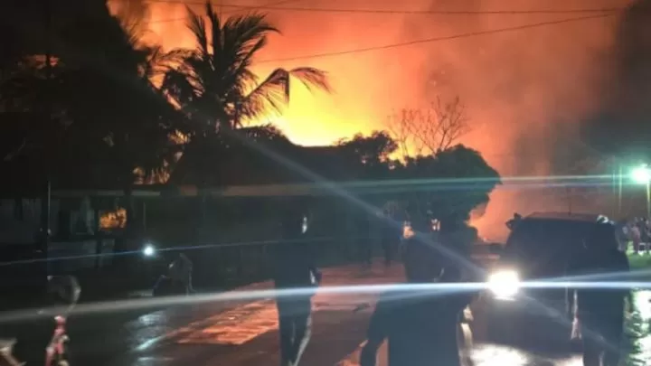Kebakaran Kembali Terjadi di Jeneponto, 5 Unit Rumah Hangus Terbakar Kebakaran Kembali