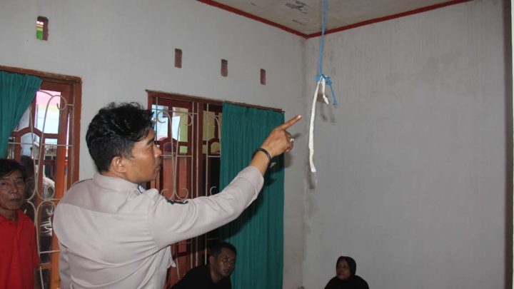 Wanita Lansia di Gowa Tewas Gantung Diri di Rumah, Polisi Olah TKP wanita lansia